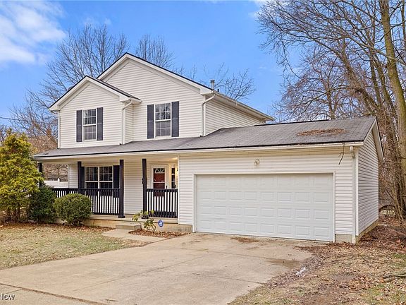 2nd image of 1022 Diana Ave