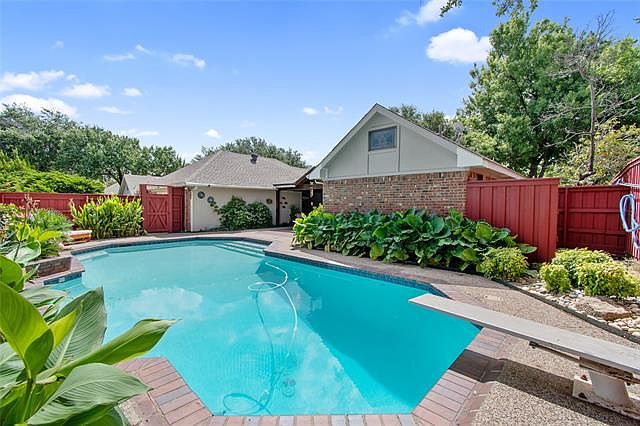 1st image of 2529 Cobre Valle Ln