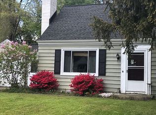 319 Eaglehead Rd, East Rochester, NY 14445