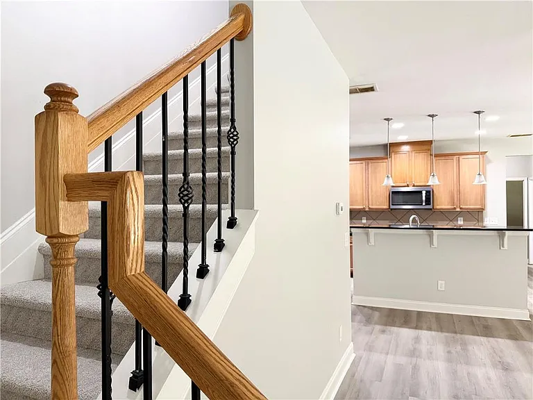 3051 Montauk Hill Dr — Photo 28
