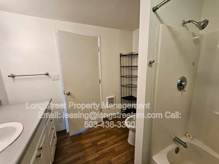 4553 NE 105th Ave #2 — Photo 12
