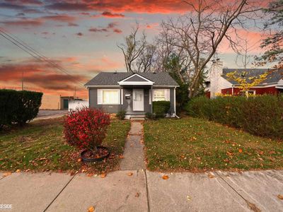 17125 Five Points St, Redford, MI, 48240