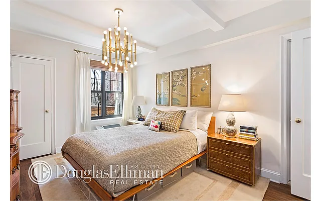 Sold by Douglas Elliman | media 4