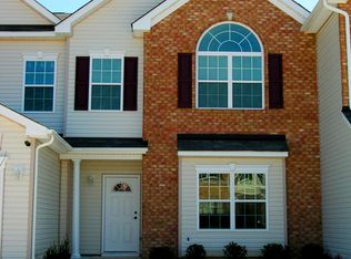 7574 Villa Ct, Gloucester Point, VA 23062