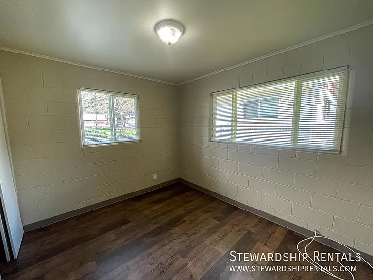 76243 Gale St #1 — Photo 10