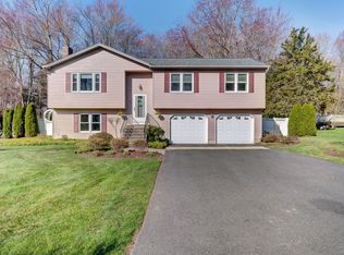 47 Morgan Farms Dr, South Windsor, CT 06074
