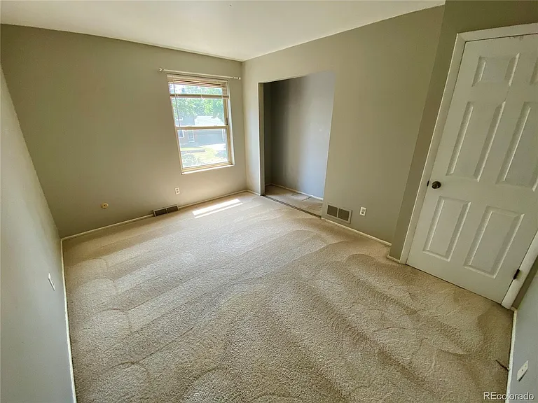 10557 Quail St — Photo 7