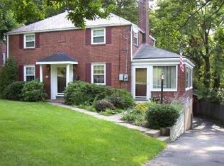 211 Highland Rd, Penn Hills, PA 15235