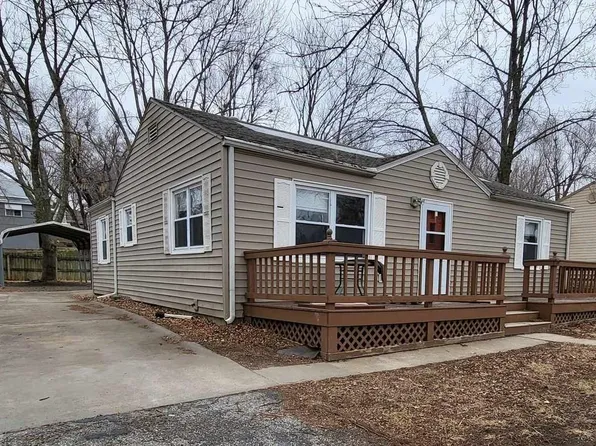 918 Forest Ave, Holton, KS 66436