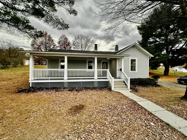 914 Piedmont Ave, Salem, VA 24153