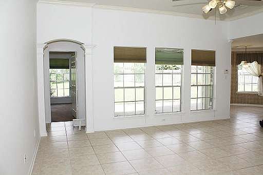 5th image of 14906 Leila Oaks Cir
