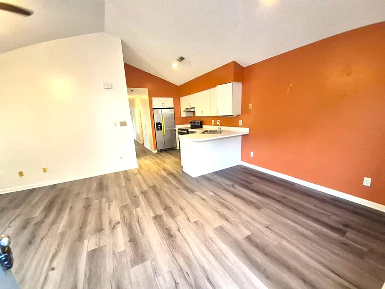 12762 Saint James Pl #C — Photo 16