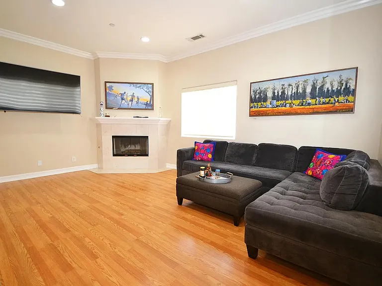 2222 Manhattan Beach Blvd #A — Photo 8