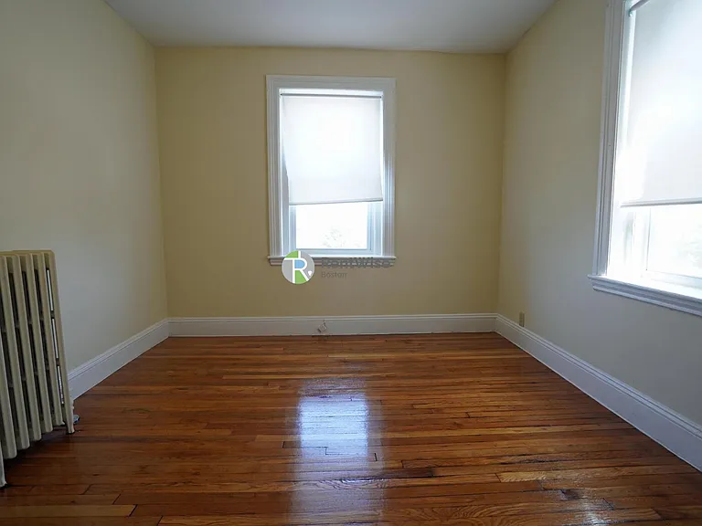41-45 Chestnut Hill Ave — Photo 8