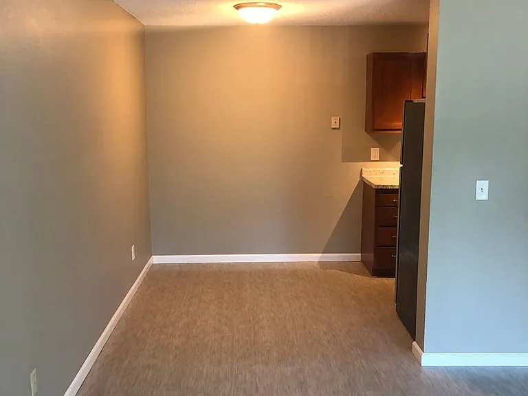 2631 Columbus Ave — Photo 4