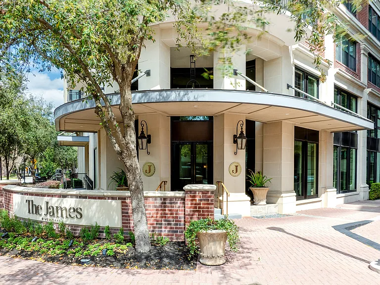 Welcome to elegant city living.
