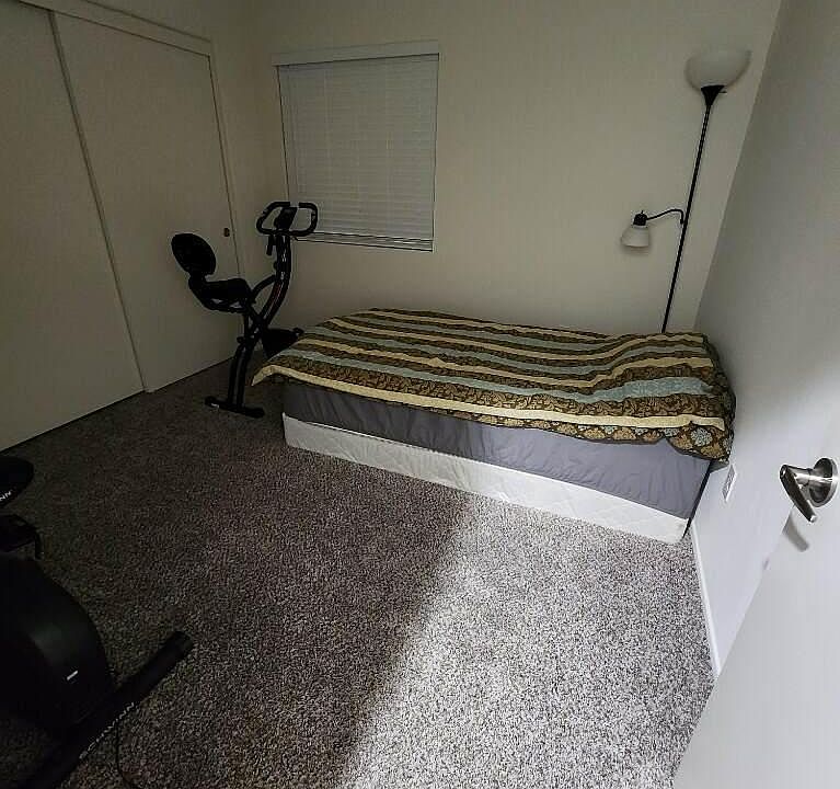 2nd image of 516 Rosser Ct