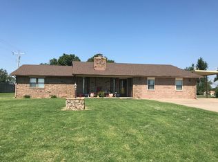 801 S Elm St, Seiling, OK 73663