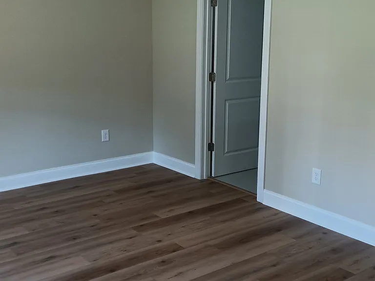 246 N Electra Ave — Photo 10