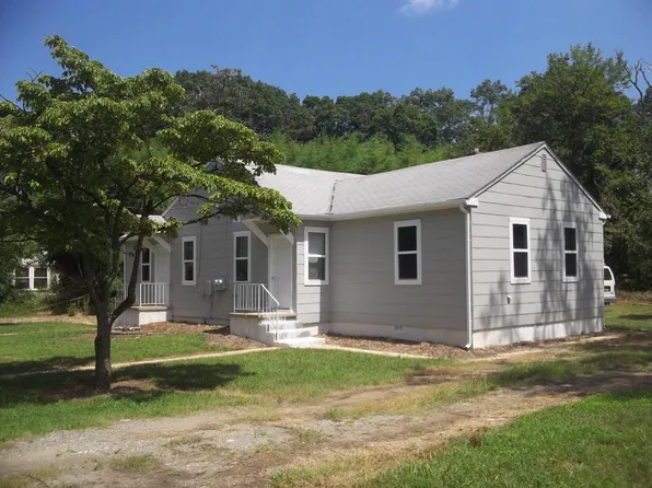 (undisclosed Address), Pasadena, MD 21122