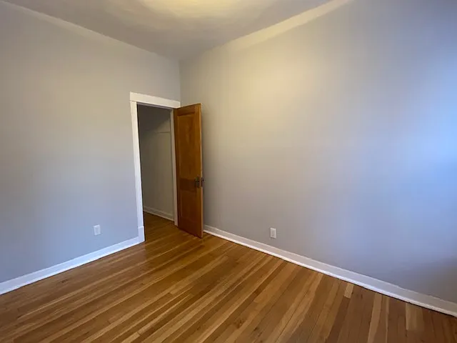 2104 N Seminary Ave #2 — Photo 12