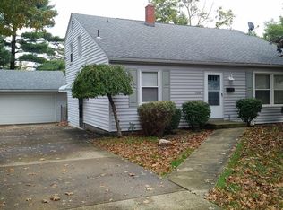 7445 Ranier Trl, Youngstown, OH 44512