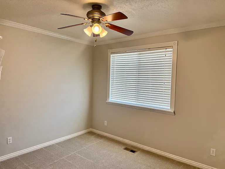 1458 E Snow Iris Cir — Photo 19