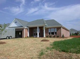 598 Saint Andrews, Advance, NC 27006