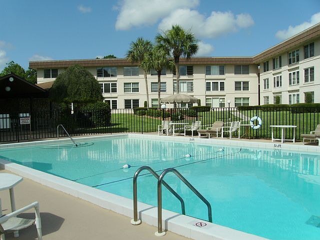 2nd image of 333 W Lake Howard Dr APT 202D