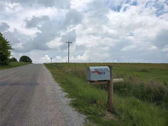 2nd image of 18667 E County Road 1570