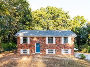 6026 Porter Dr, Harrison, TN 37341