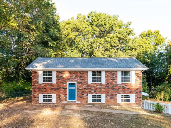 6026 Porter Dr, Harrison, TN 37341