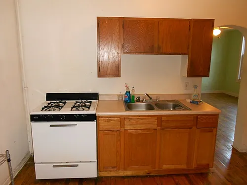 2132 N Bingham St #1 Photo 1