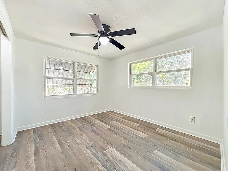 1305 S Dewey St #1 — Photo 7