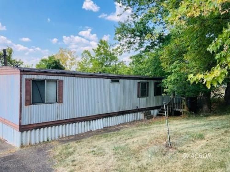 Real estate listing image
