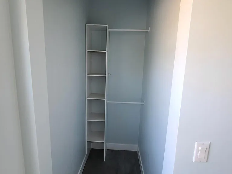 23926 Haynes St — Photo 5