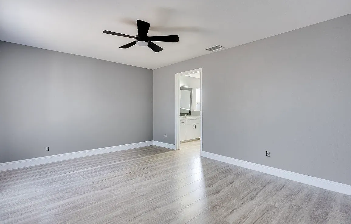 3 bed, 1847 sqft, $1,850 — Photo 2