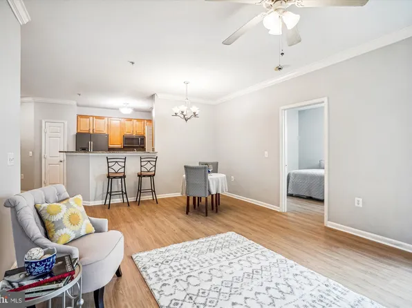 2791 Centerboro Dr APT 88, Vienna, VA 22181