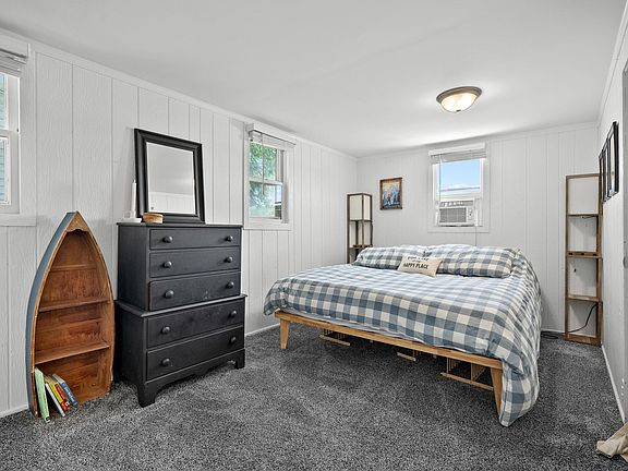 5th image of 10861 Long Point Dr