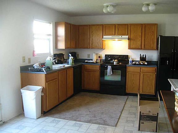 3rd image of 10780 Grace Dr