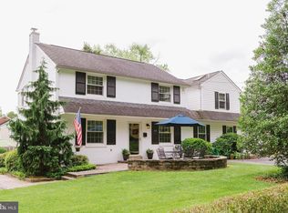 202 Copples Ln, Wallingford, PA 19086