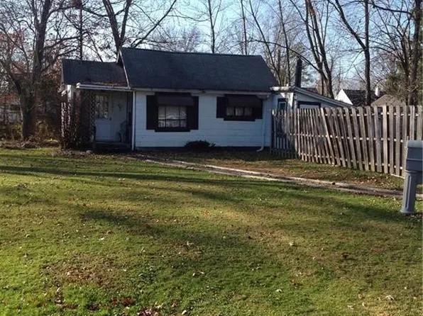 1505 Clemmens Ave NW, Warren, OH 44485