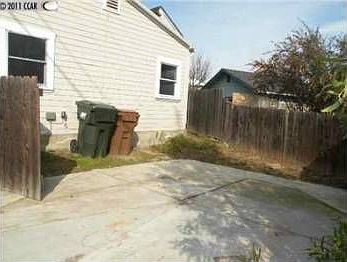 2nd image of 2525 Martinez Ave