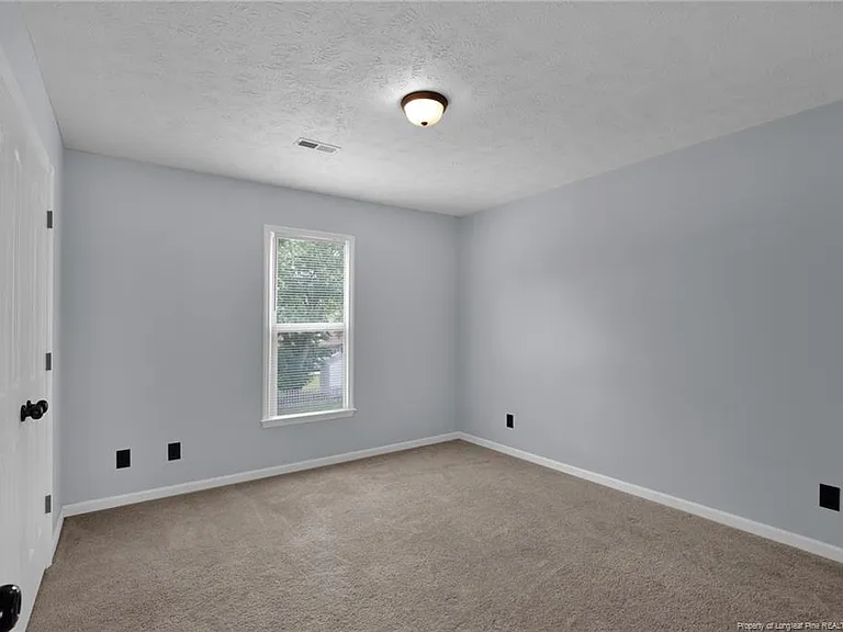 1183 Helmsley Dr — Photo 26