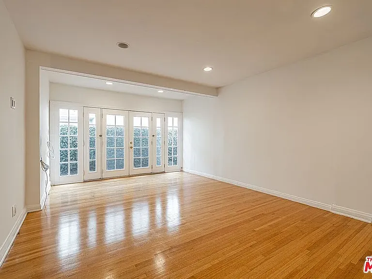 202 1/2 S Arnaz Dr #1/2 — Photo 14