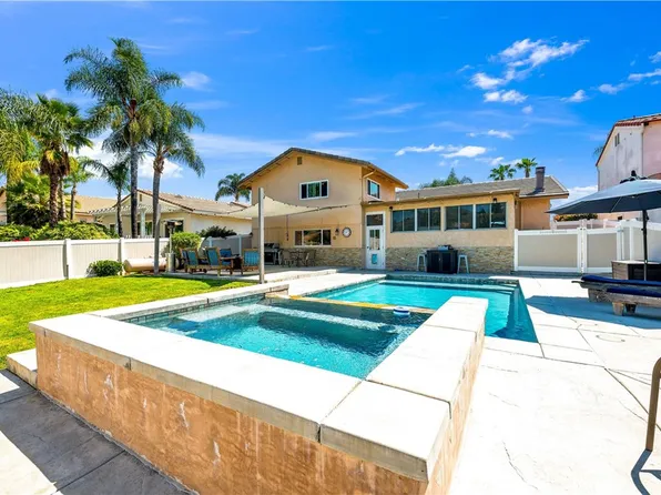 23190 Wild Rice Dr, Canyon Lake, CA 92587