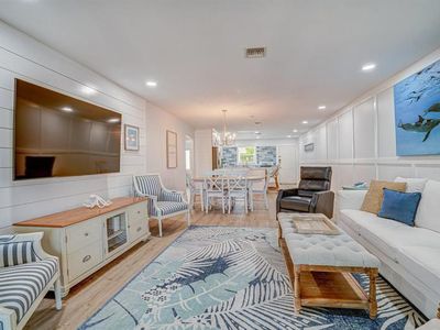 18 Aqua Ra Dr, Jensen Beach, FL, 34957
