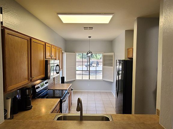 4th image of 21105 E Desert Hills Cir