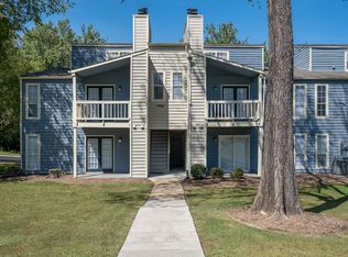 THE OAKS APARTMENTS, Raleigh, NC 27616