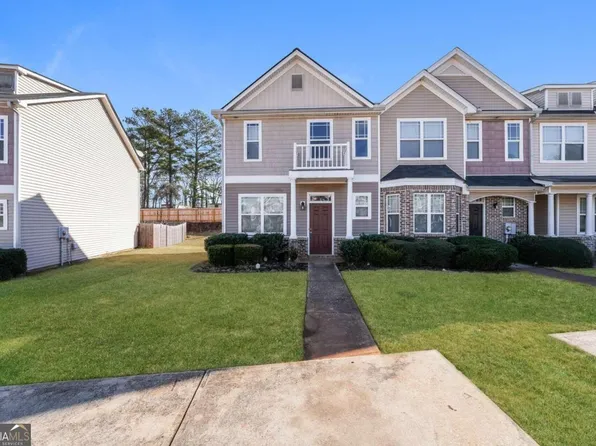 6400 Ellenwood Dr, Rex, GA 30273